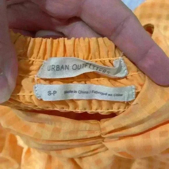 Urban Outfitters Shoulder Halter Top Size Small - Picture 4 of 5